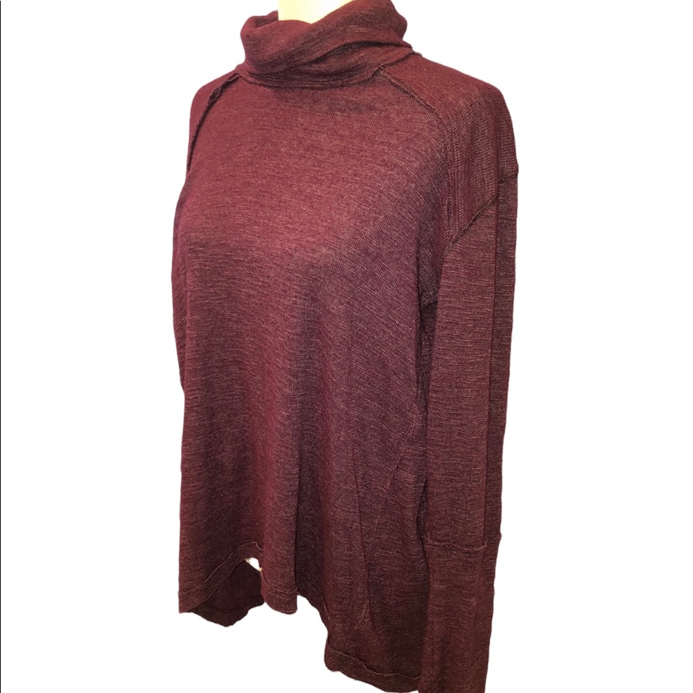 Free People EUC Turtle Neck - Picture 9 of 9